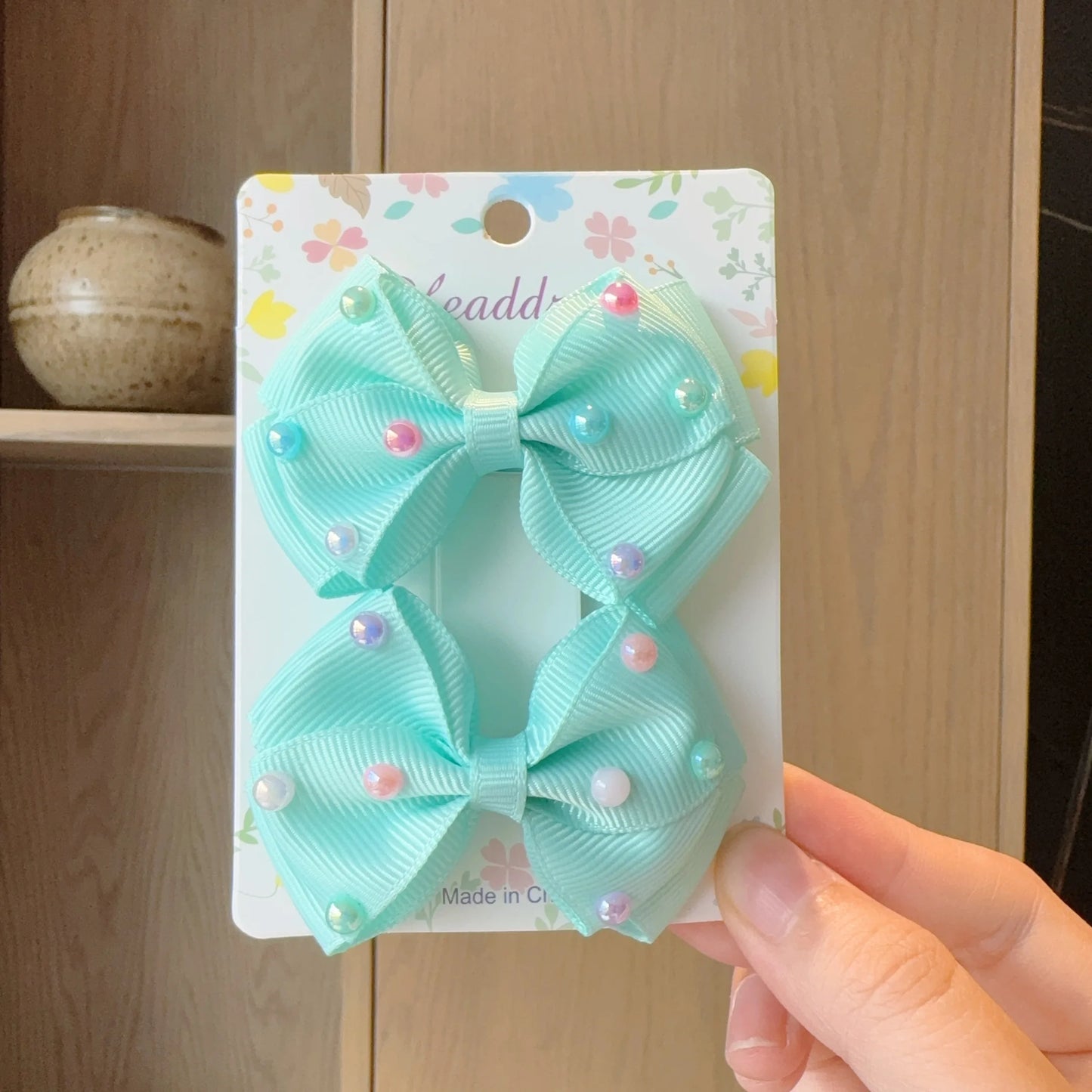 MaisonVerde® 2-Piece Hair Bow Clips – Fashion Ribbon Barrettes for Girls | Solid Colour Cheer Hair Accessories