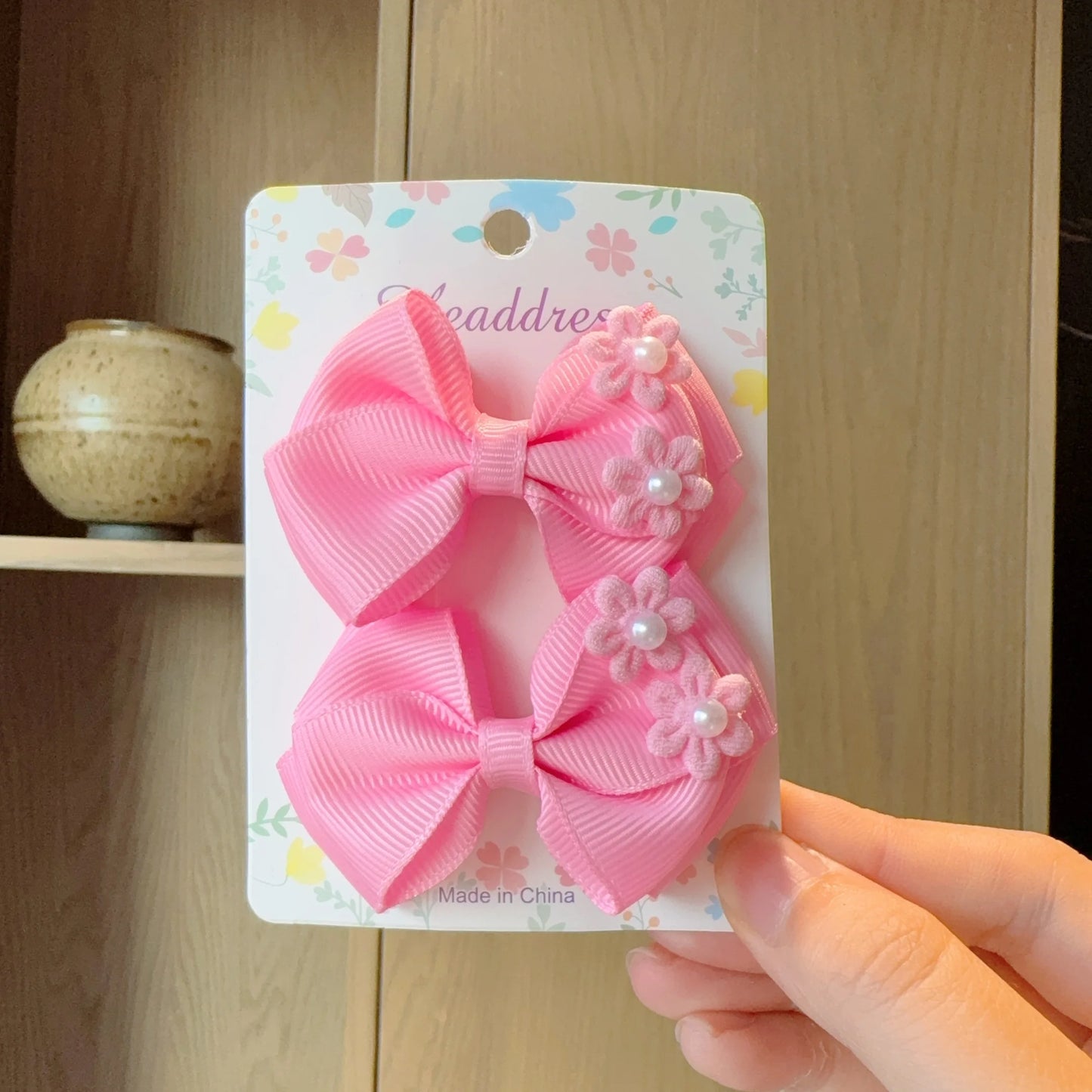 MaisonVerde® 2-Piece Hair Bow Clips – Fashion Ribbon Barrettes for Girls | Solid Colour Cheer Hair Accessories