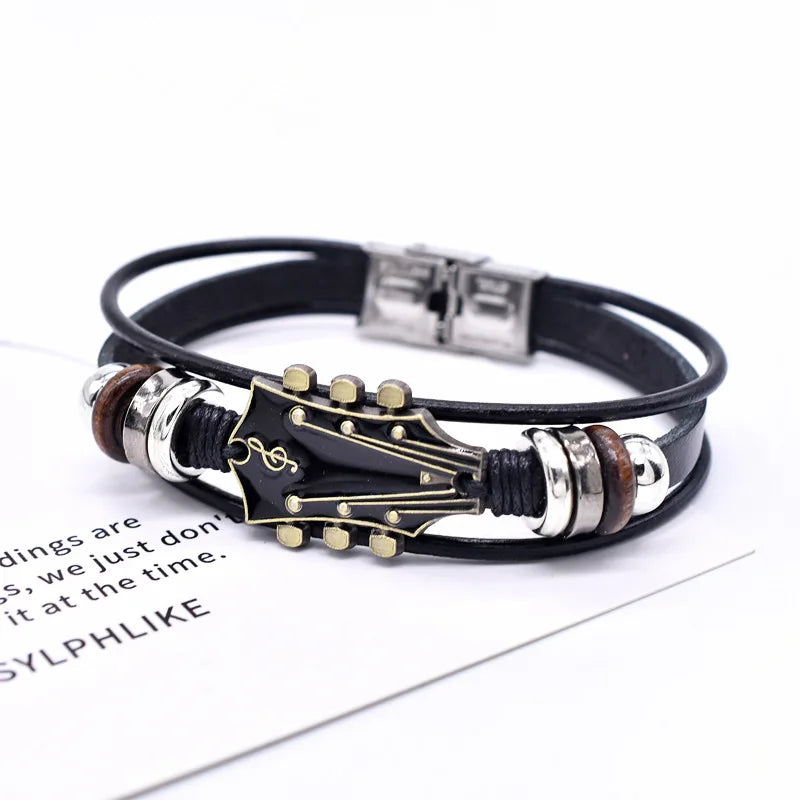 MaisonVerde® Men's Braided Leather Bracelet – Flag-Inspired Design, Zinc Alloy Clasp | 20.5cm Trendy Fashion Bangle for Daily Wear