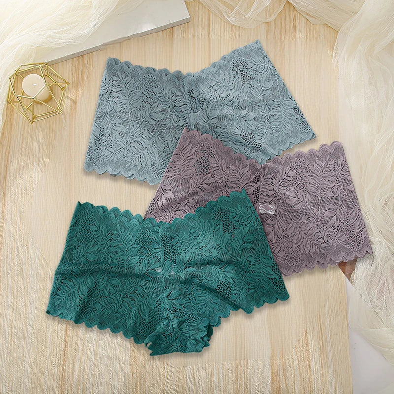 MaisonVerde® 3-Pack Seamless Lace Briefs for Women – Floral Edge Low-Rise Panties | Soft, Seductive, Everyday Comfort Underwear