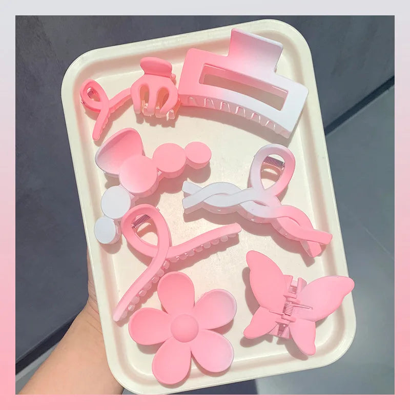 MaisonVerde® 8-Piece Hair Claw Clip Set – Large Minimalist Grab Clips for Women | Strong Hold, Matte Finish, Everyday Styling
