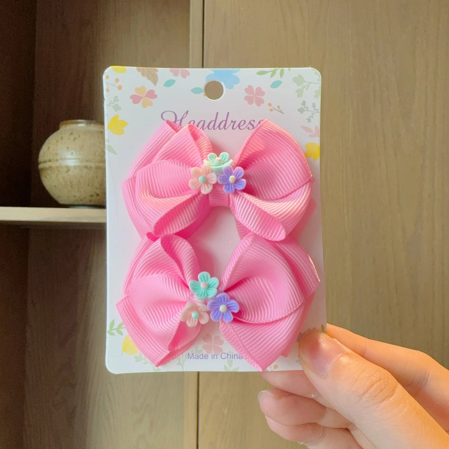 MaisonVerde® 2-Piece Hair Bow Clips – Fashion Ribbon Barrettes for Girls | Solid Colour Cheer Hair Accessories