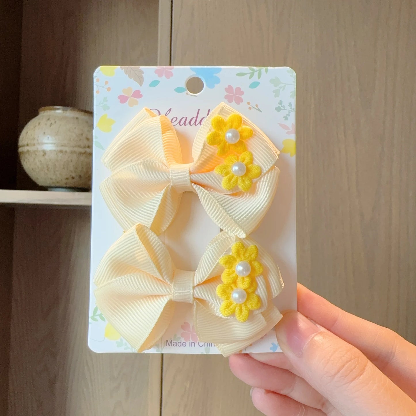 MaisonVerde® 2-Piece Hair Bow Clips – Fashion Ribbon Barrettes for Girls | Solid Colour Cheer Hair Accessories