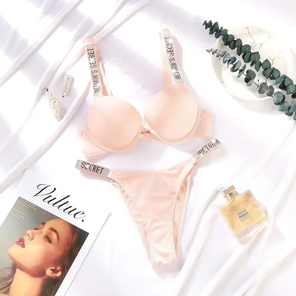 MaisonVerde® 2025 Seamless Push-Up Lingerie Set – Breathable Underwire Bra & Briefs | Everyday Shaping Support Inspired by Victoria’s Secret