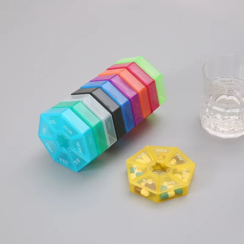 MaisonVerde® Mini Travel Pill Box – 7-Day Portable Pill Organizer for Vitamins, Tablets & Medicine | Compact & Lightweight Design