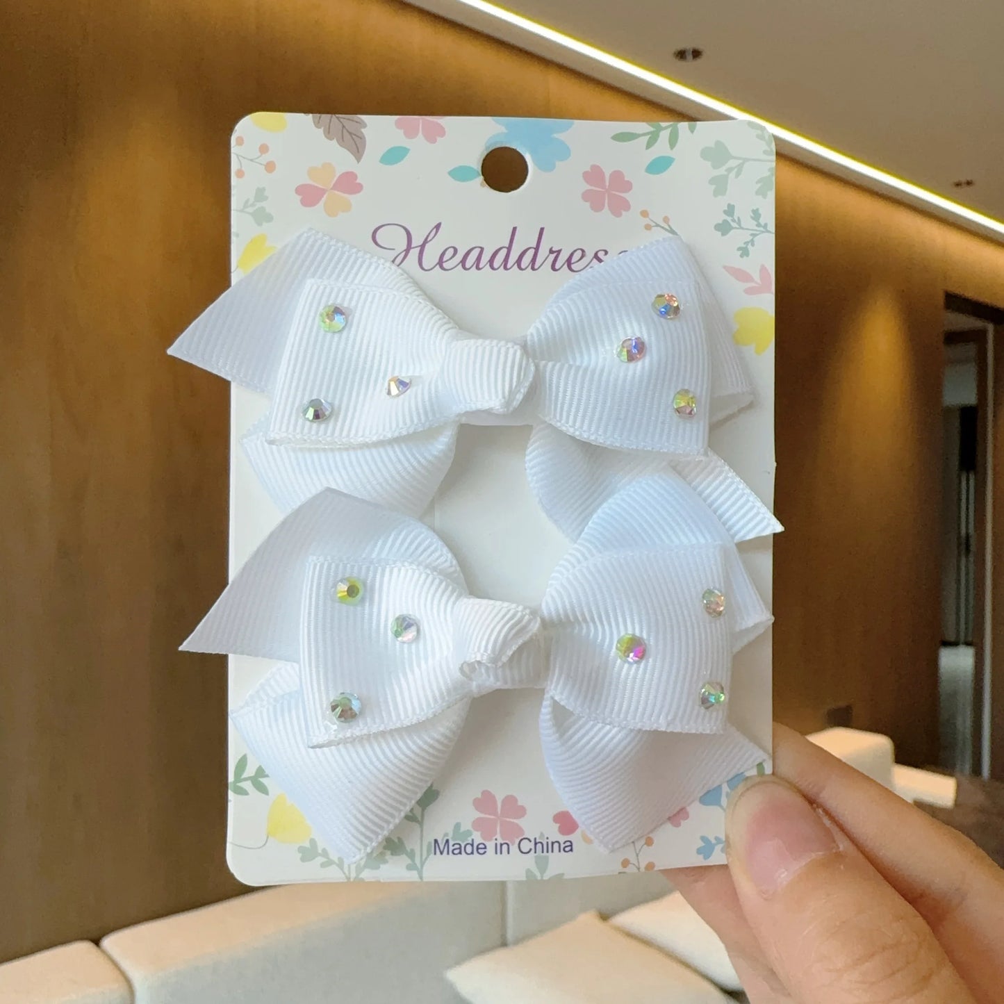 MaisonVerde® 2-Piece Hair Bow Clips – Fashion Ribbon Barrettes for Girls | Solid Colour Cheer Hair Accessories