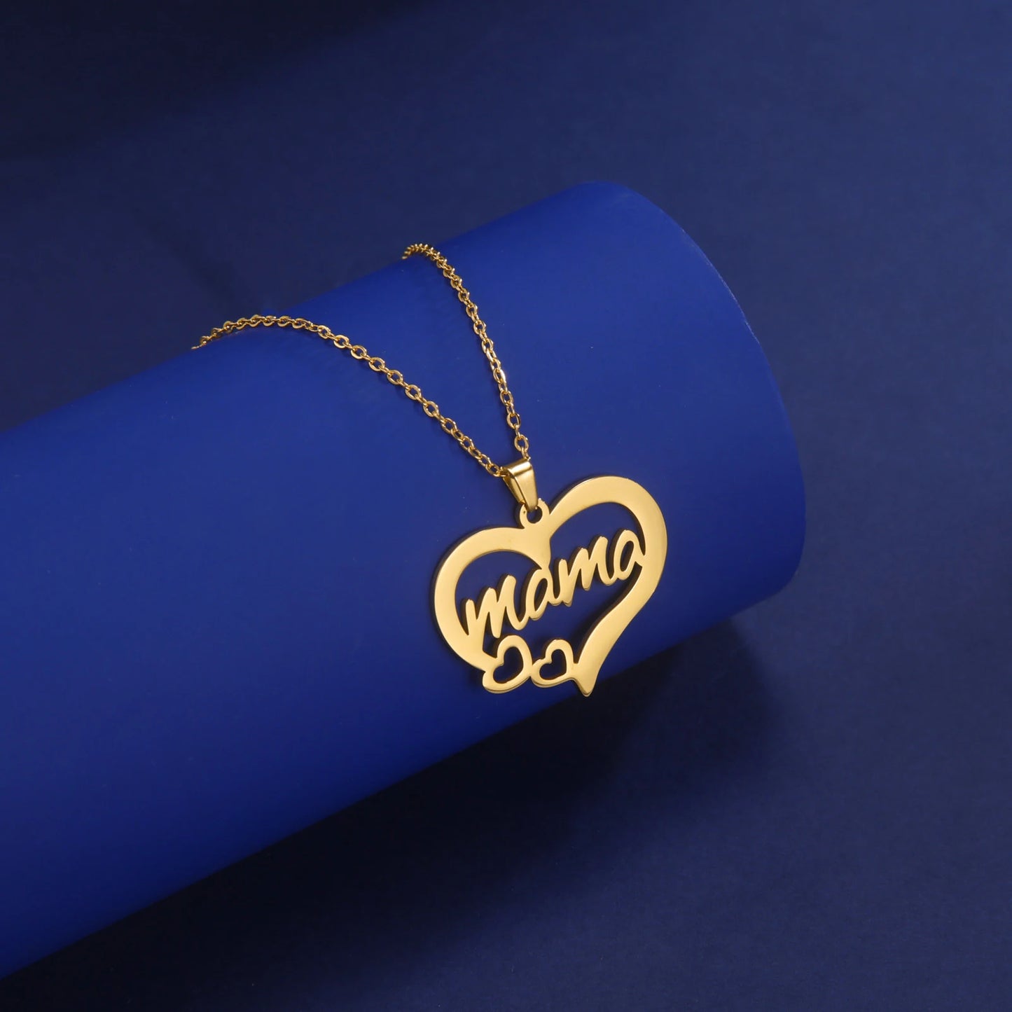 MaisonVerde® "Mama" Heart Pendant Necklace – Stainless Steel Love Letter Jewelry Gift for Women | Elegant Mother’s Day Necklace