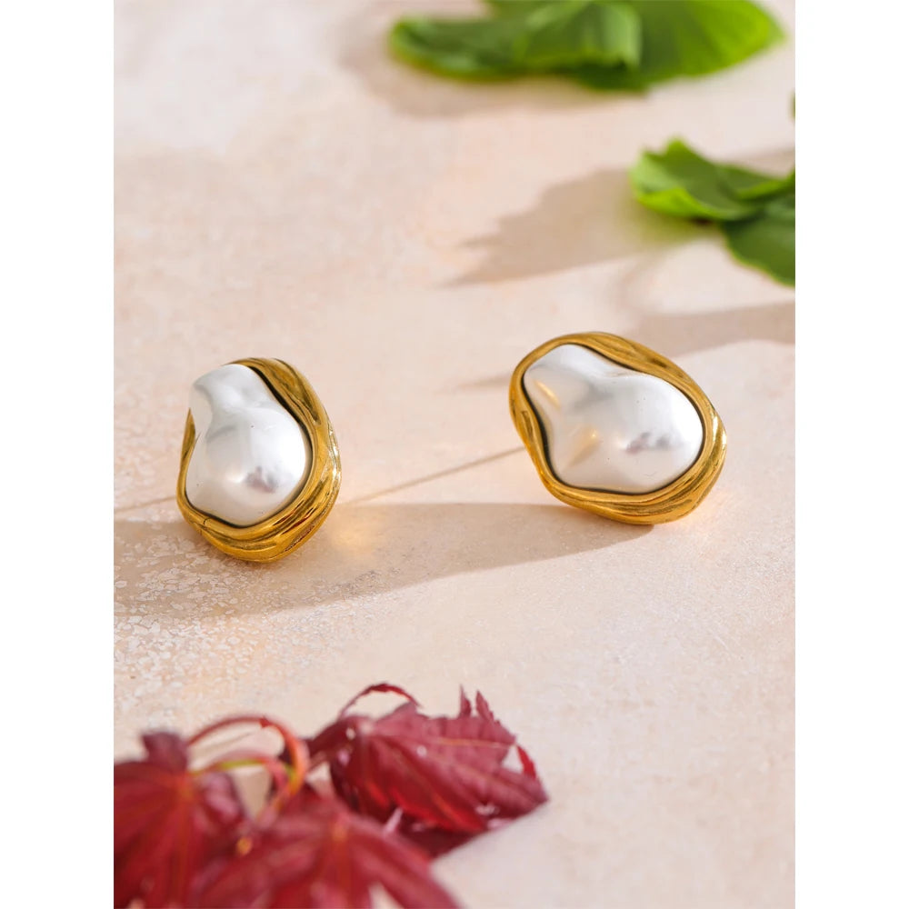 MaisonVerde® Baroque Pearl & Gold Chain Jewelry Set – Simulated Pearl Necklace & Earrings | PVD Gold Plated Stainless Steel Elegance